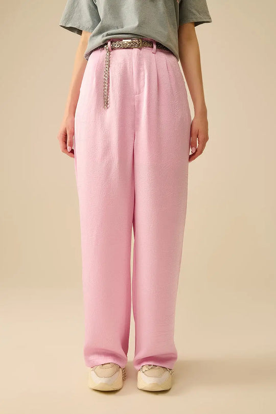 Tailored satin Pants With Wide Leg in Pink - Pants