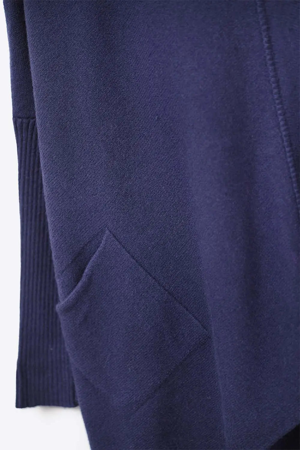 Oversized navy sweater with front pockets - NAVY / ONE - Sweaters