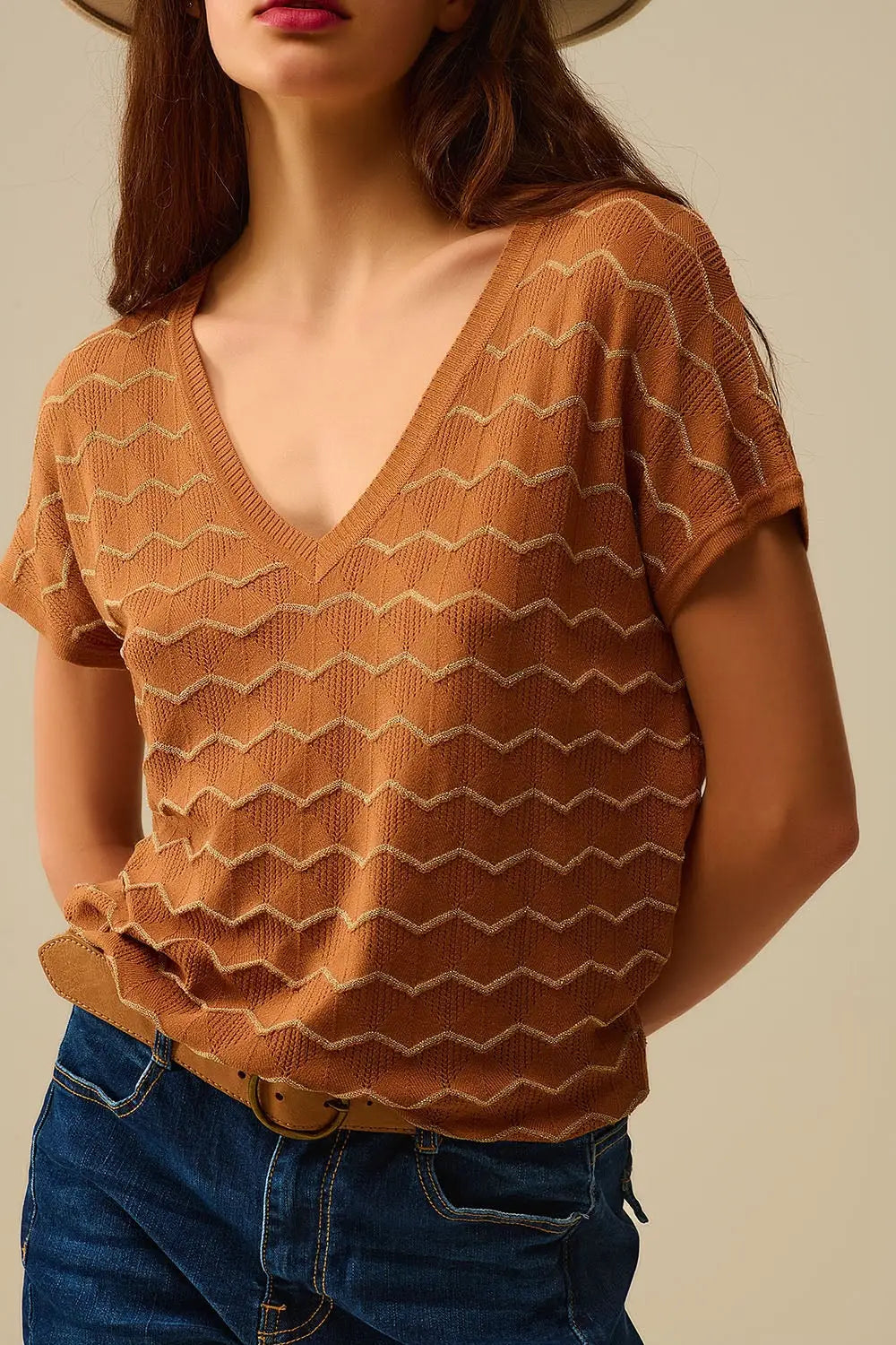 Zigzag V-Neck Knit sweater with dropped sleeves in Brown - BROWN / ONE - Sweaters