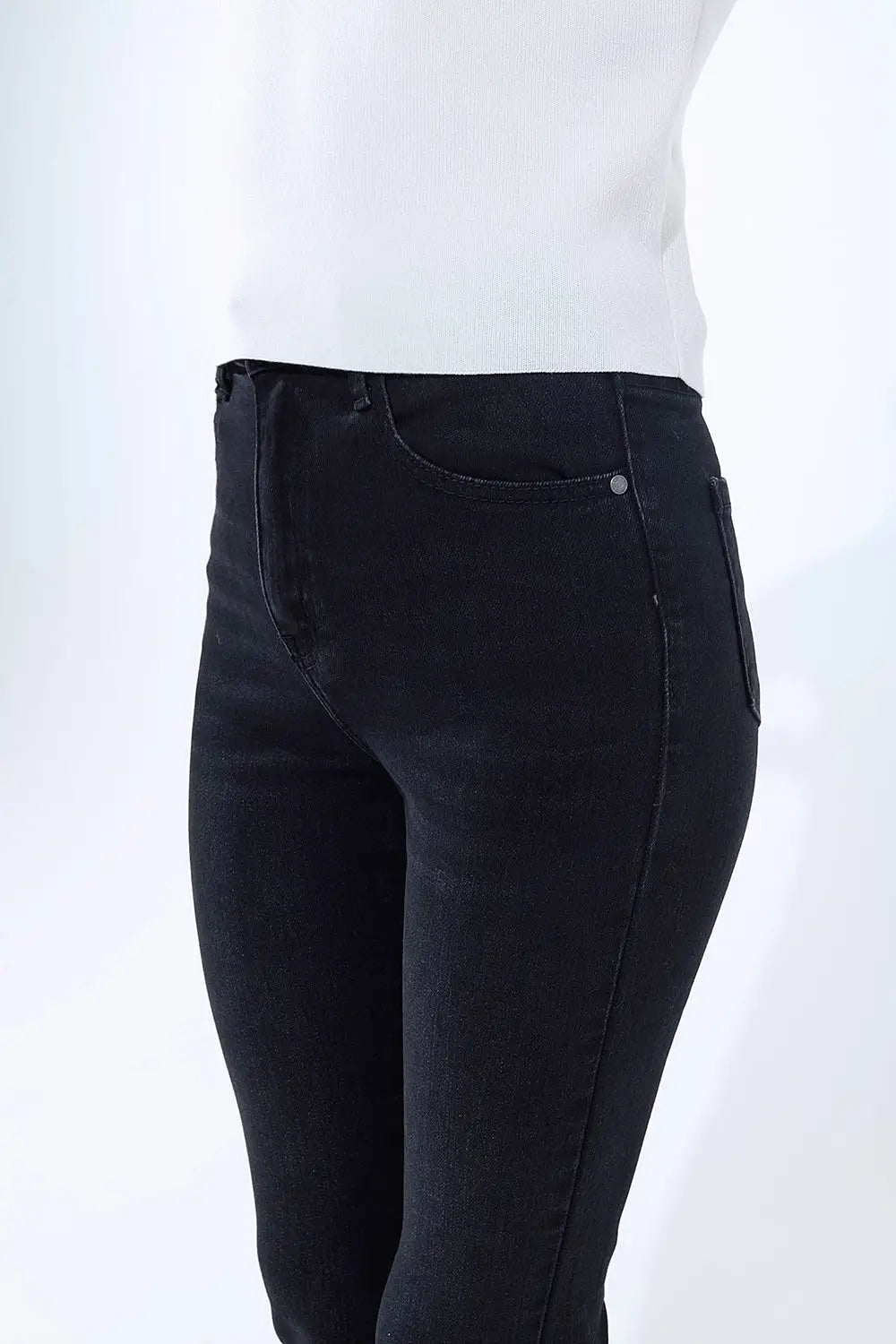High waisted flare jeans in black