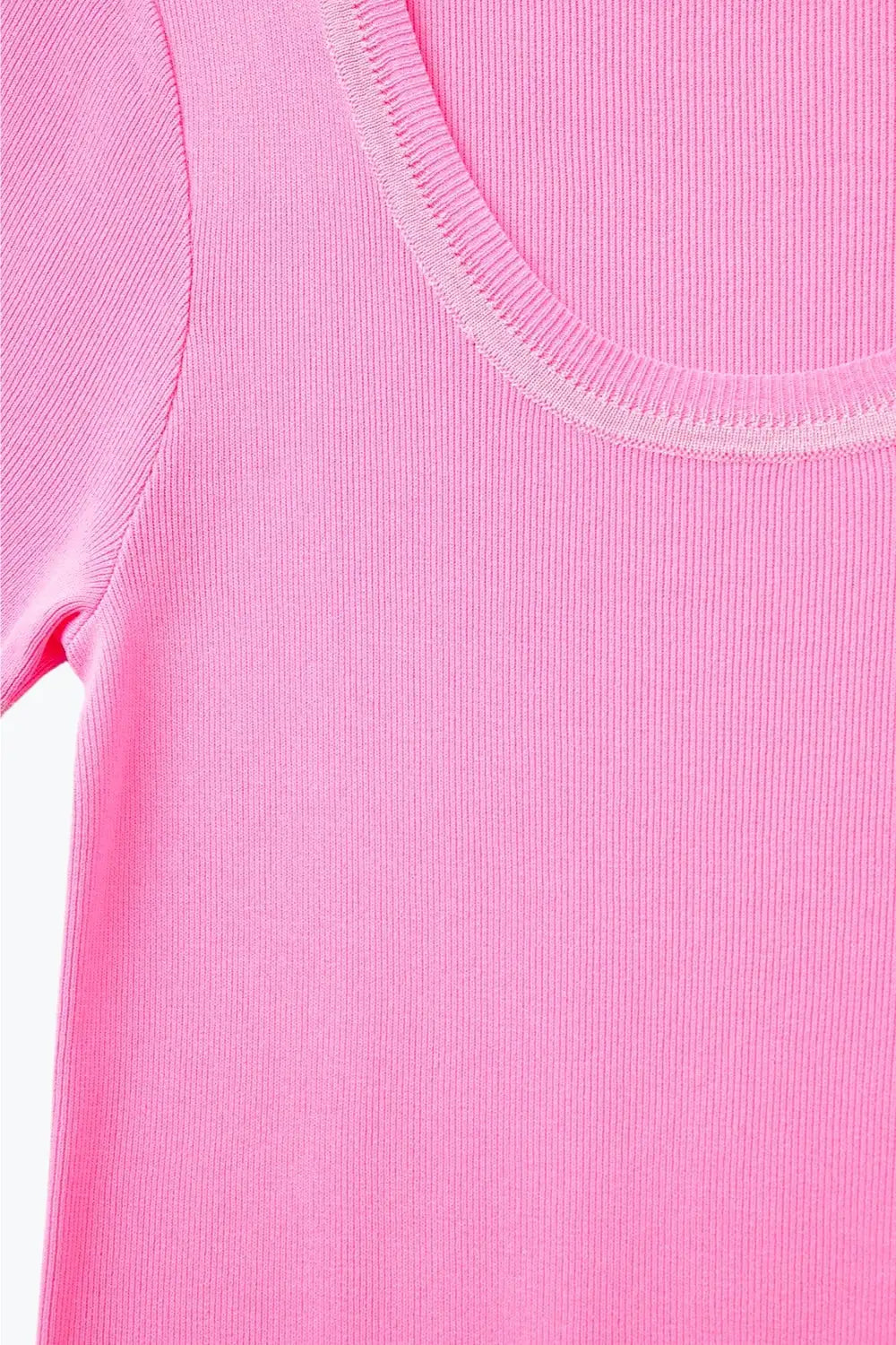 Short Sleeve sweater In pink With Silver Seam at Round Neck - FUCHSIA / ONE - Sweaters