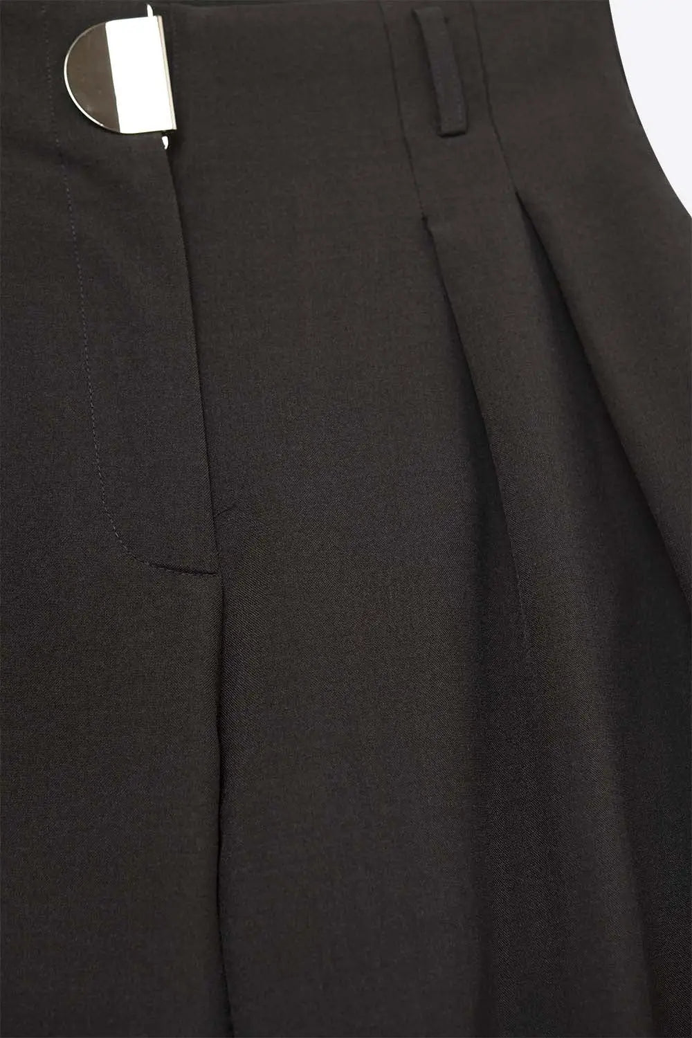 Black pleated Wide Pants with with metal buckle - Pants