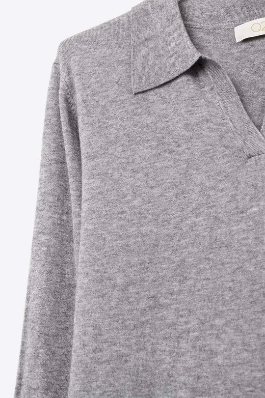 Knitted polo collar with V-neckline no button placket in grey - GRAY / ONE - Polos