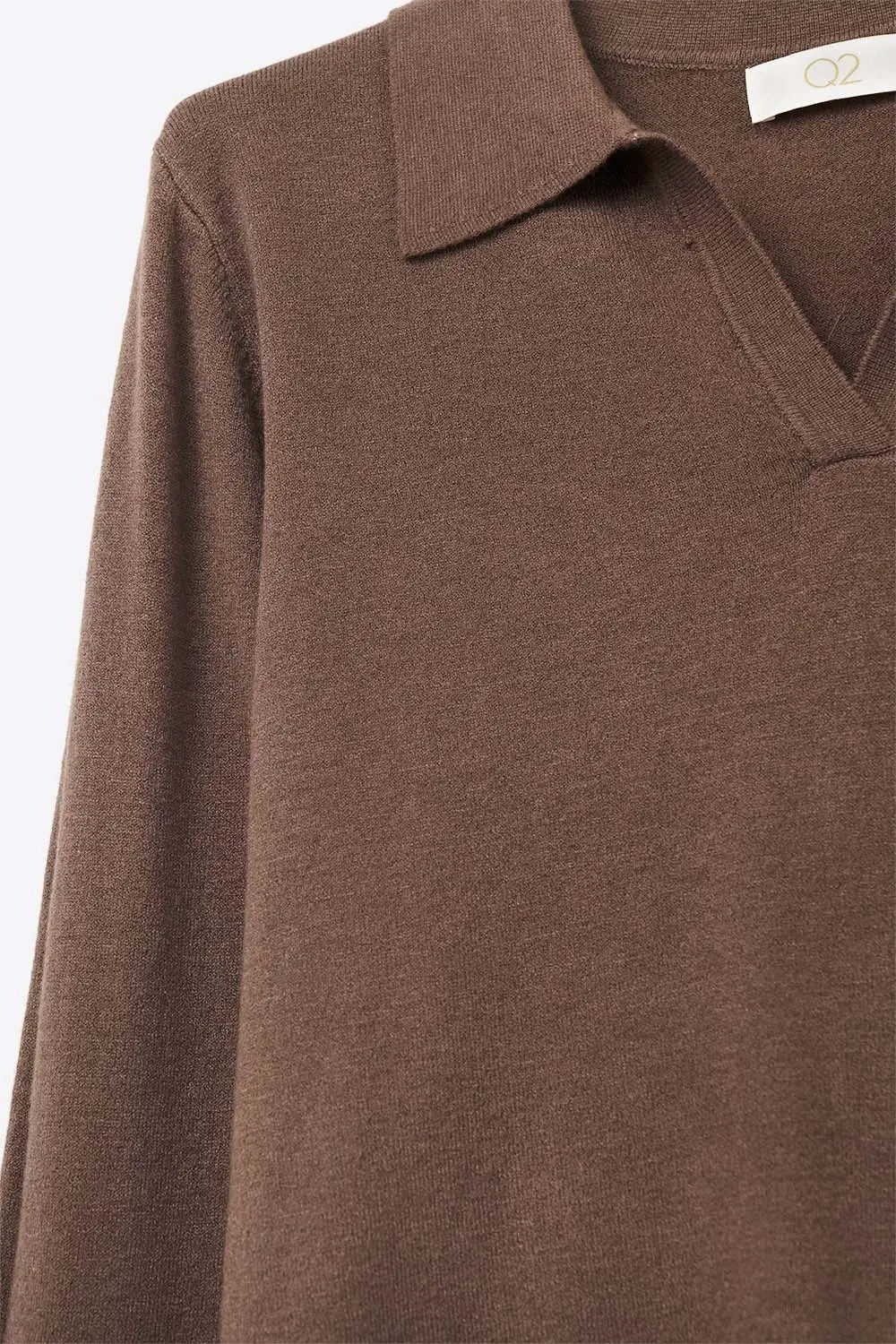 Knitted polo collar with V-neckline no button placket in brown - BROWN / ONE - Polos
