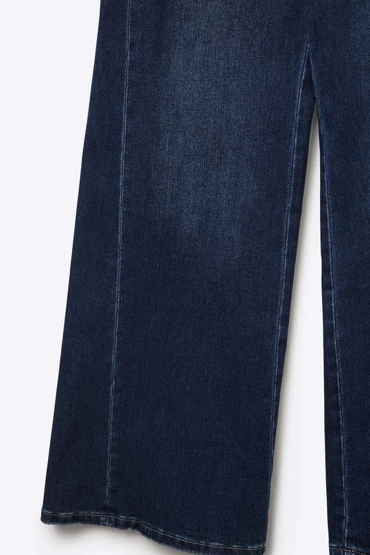 Extra Wide Leg Jeans in Dark Wash
