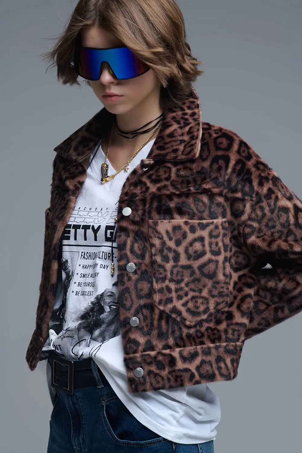 Cropped button-up faux fuzzy jacket in bold leopard print - Jackets