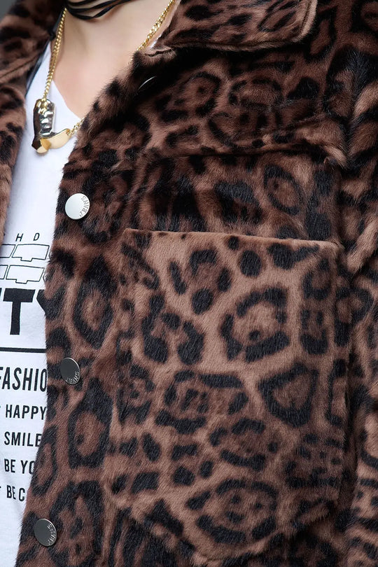 Cropped button-up faux fuzzy jacket in bold leopard print - Jackets