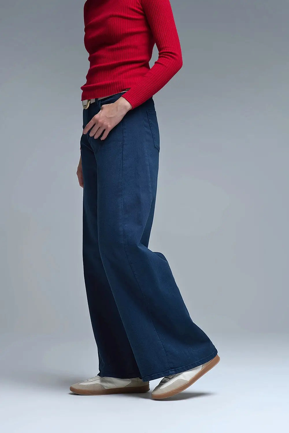 Extra wide leg trousers in navy - Colored Jeans