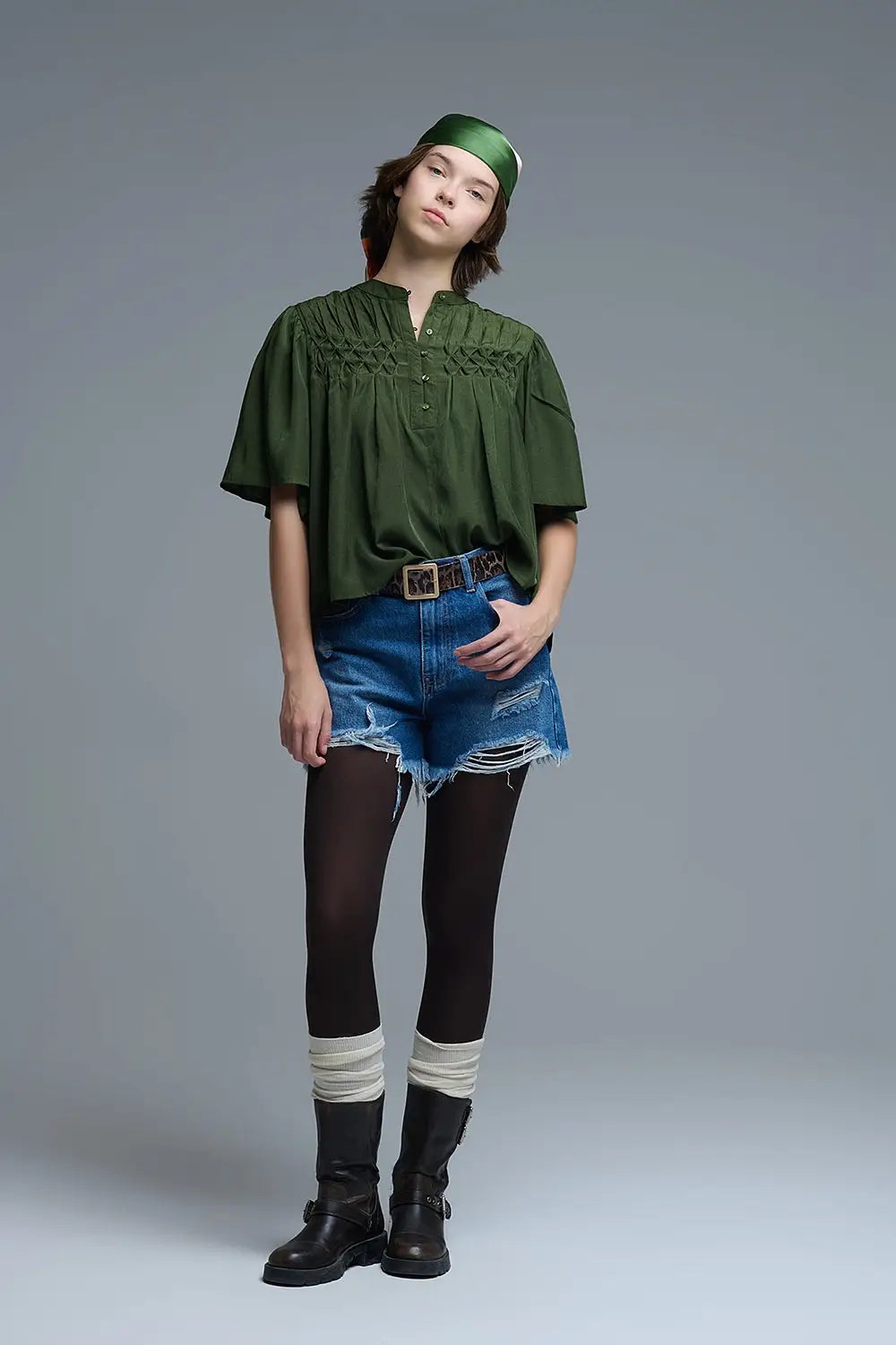 Relaxed Green boho-style blouse with embroidered details - Tops