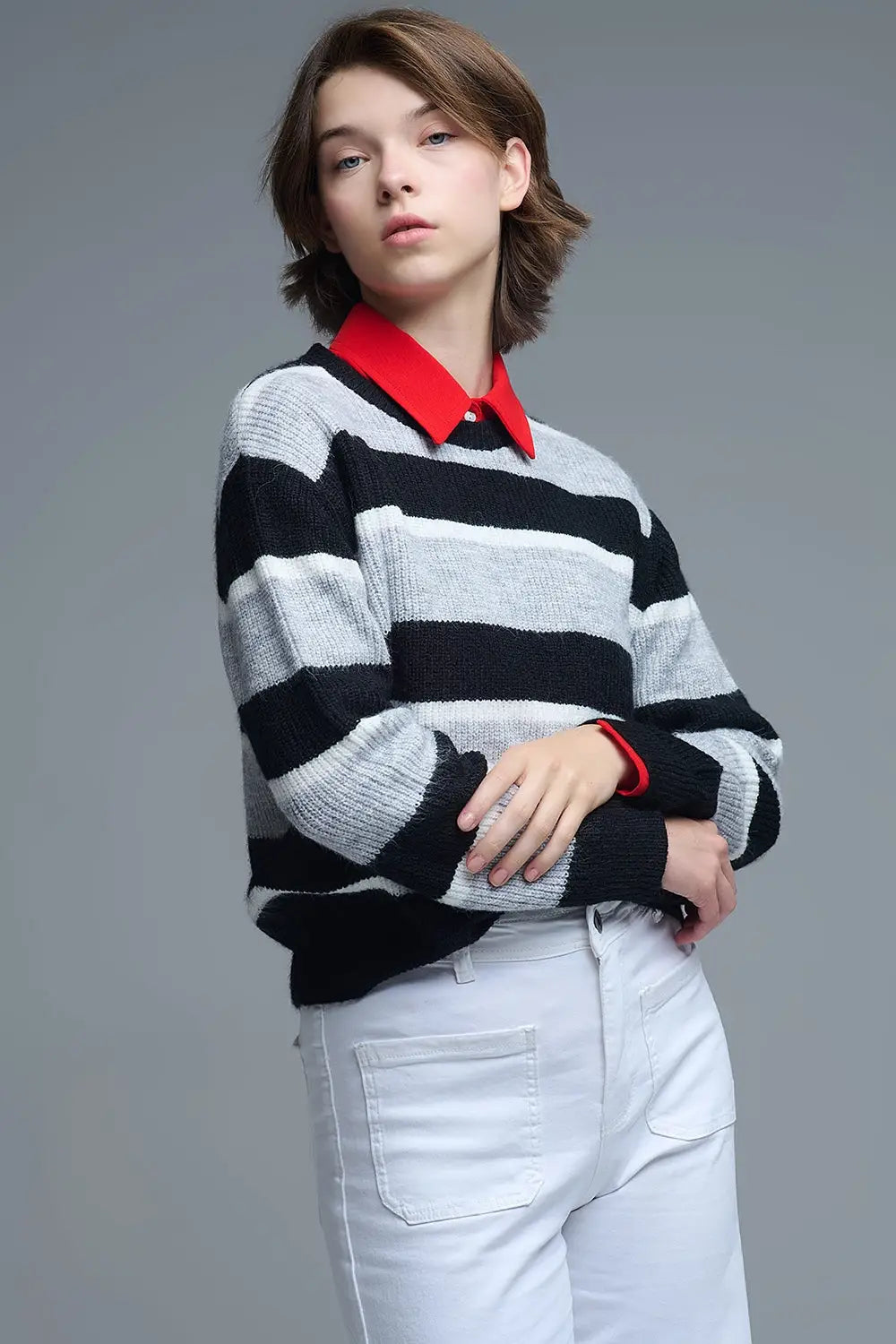 Black jersey with white and grey stripes - Sweaters