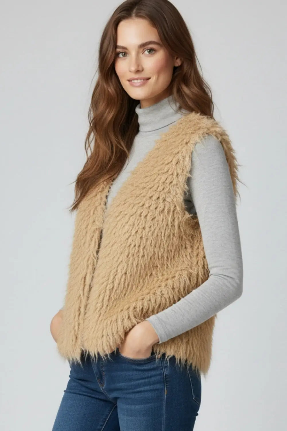Luxurious vest with beige long-haired texture - BEIGE / ONE - Cardigans