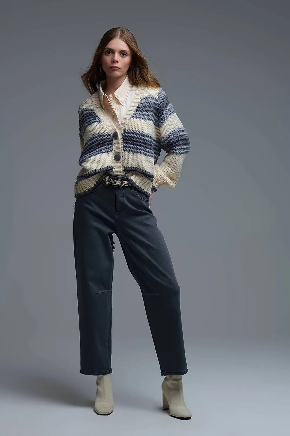 Comfortable stretch jeans with barrel leg in grey - Colored Jeans