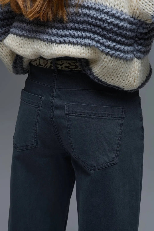 Comfortable stretch jeans with barrel leg in grey - Colored Jeans