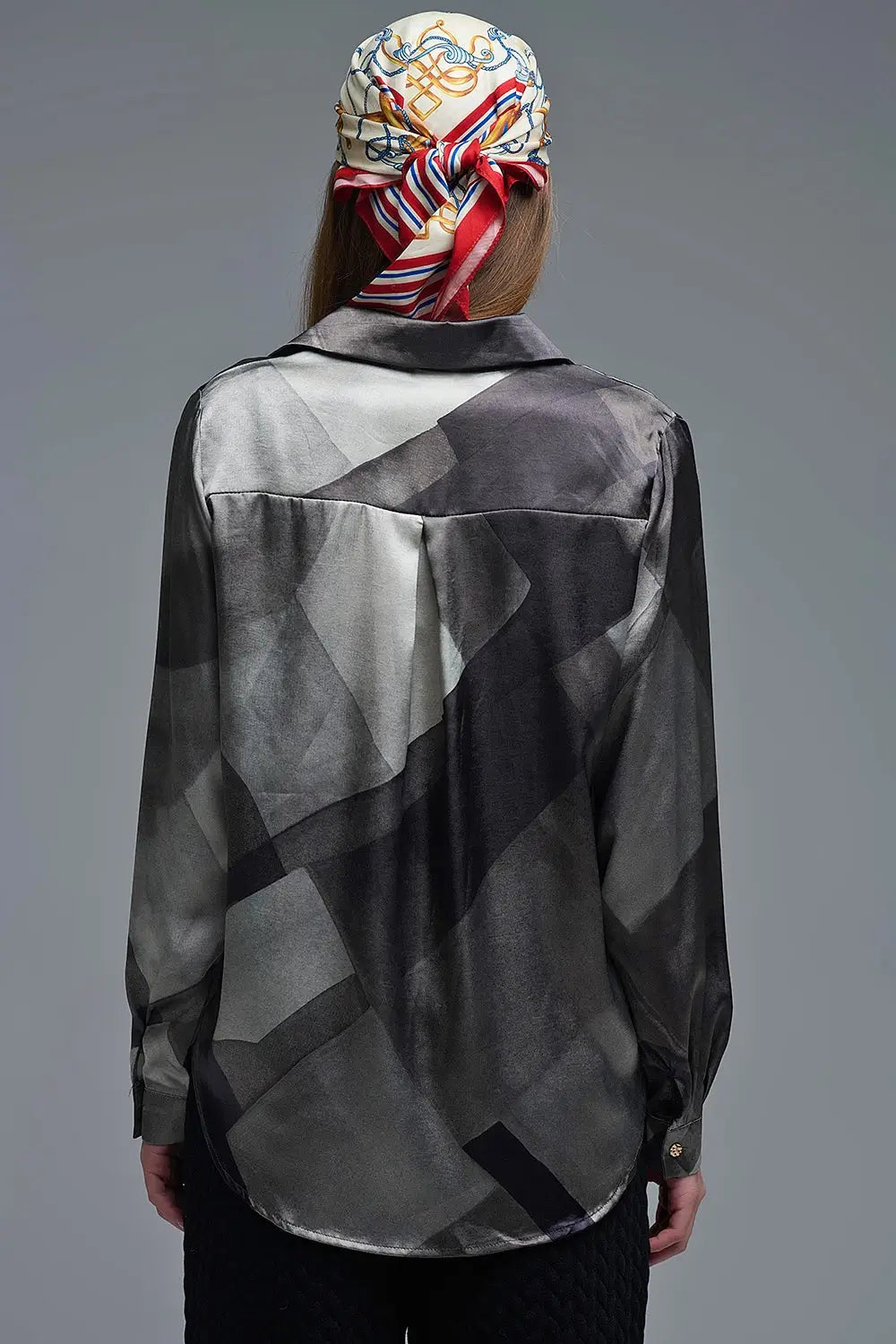 gray satin shirt with geometric print - Shirts
