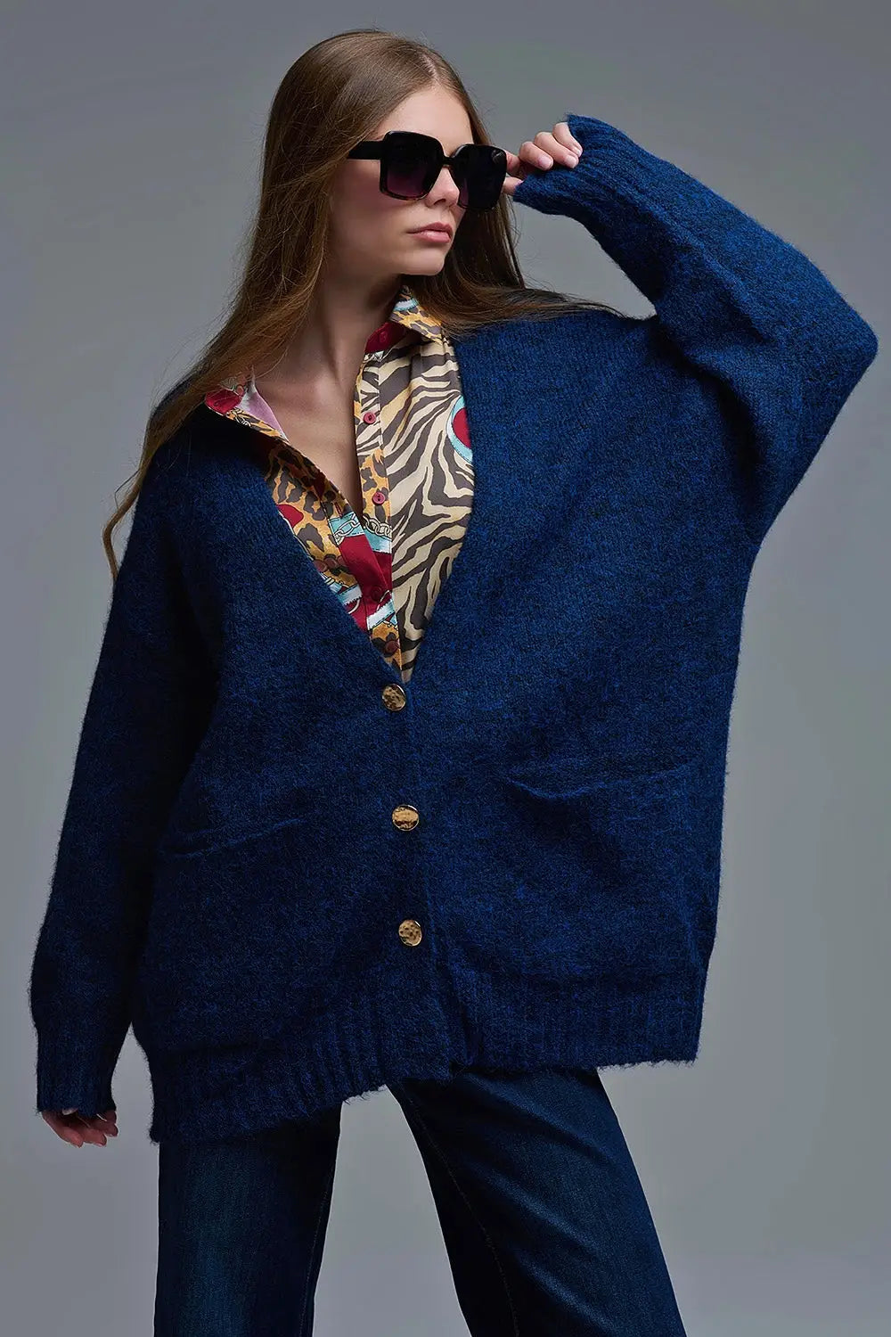 Oversized Cardigan in Navy with gold buttons and pockets - NAVY / ONE - Cardigans