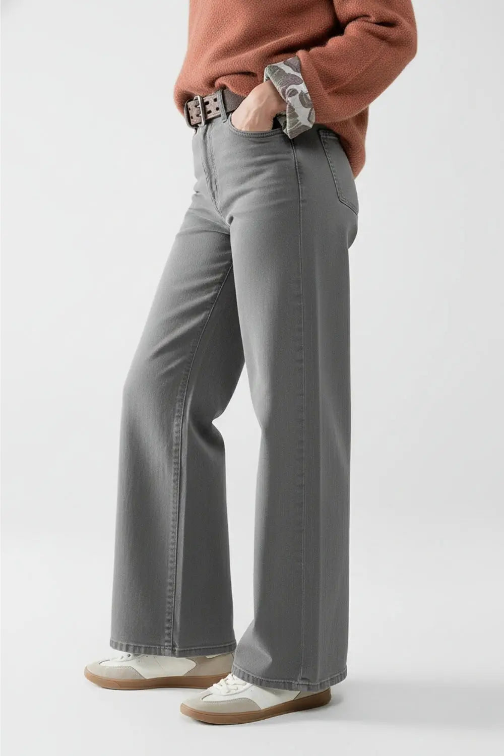 Extra wide leg Pants in washed grey - Colored Jeans