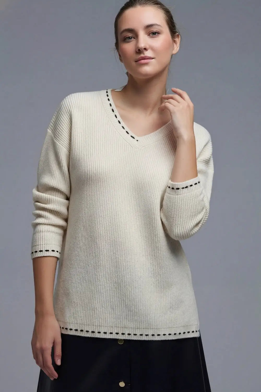 V neck sweater with black embroidered detail - CREAM / ONE - Sweaters