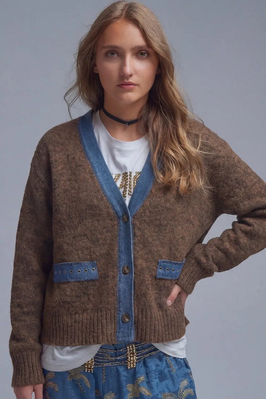 Brown cardigan with denim fabric details - BROWN / ONE - Cardigans
