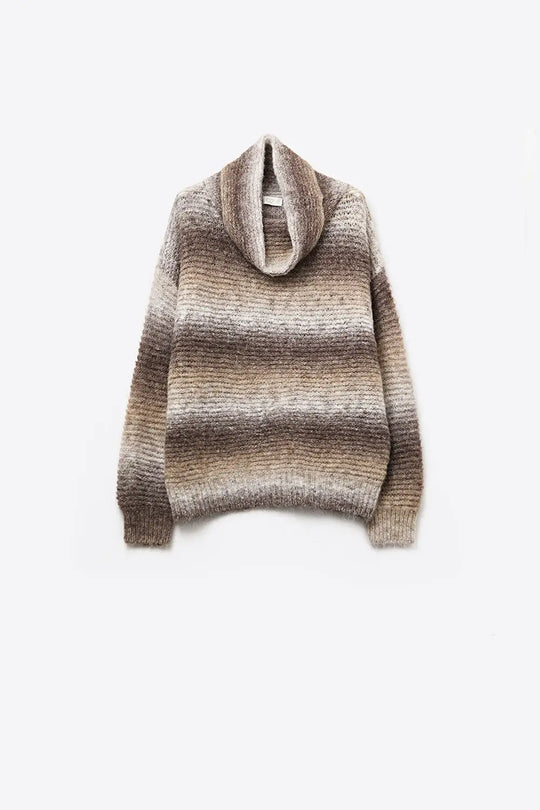 Oversized Turtleneck Comfy Sweater in Brown and Beige - BROWN / ONE - Sweaters