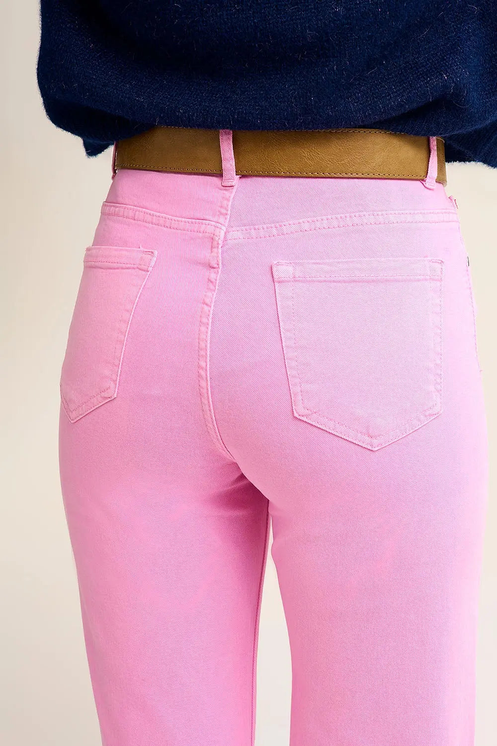 Cropped wide leg jeans in bubblegum pink - Colored Jeans