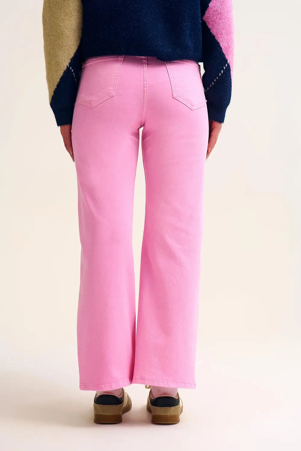Cropped wide leg jeans in bubblegum pink - Colored Jeans