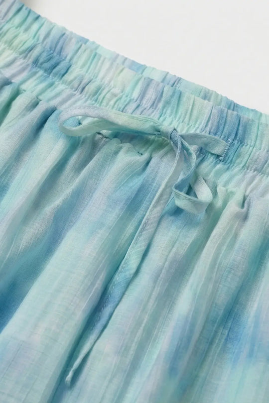 Tie-Dye Bubble Shorts with Elastic Drawstring Waist in Aqua color - Pants