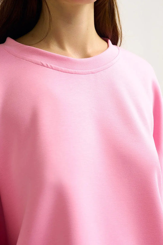 Crew Neck Dropped Shoulder Basic Sweatshirt in Pink - PINK / ONE - Sweaters