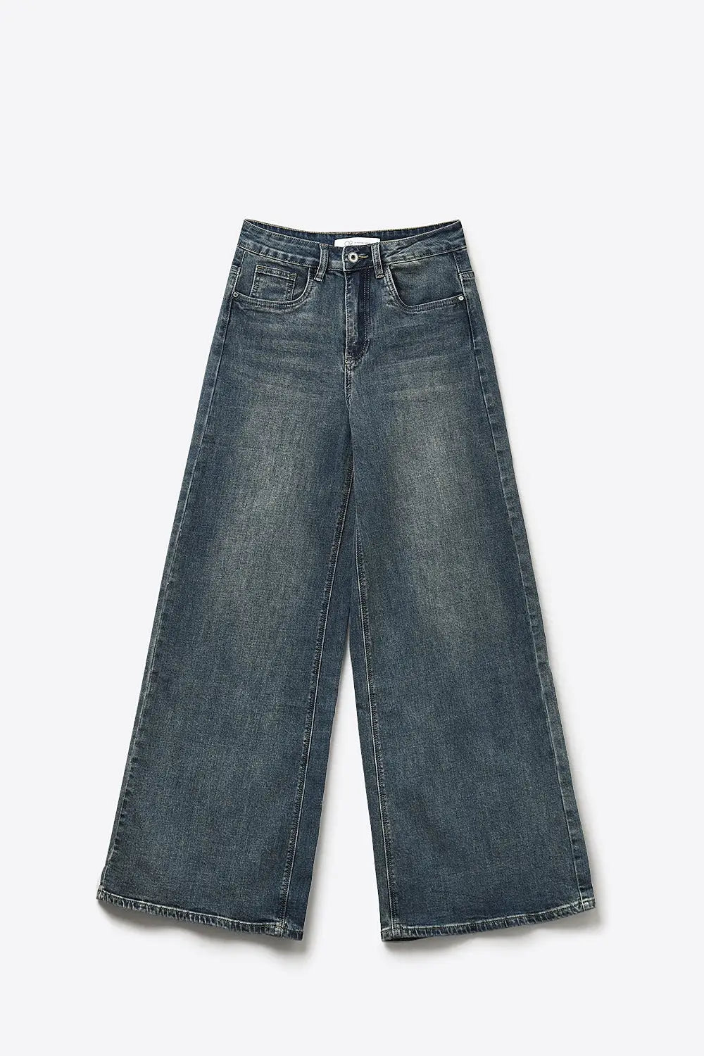 Everyday Denim Straight-Leg Jeans in mid wash blue