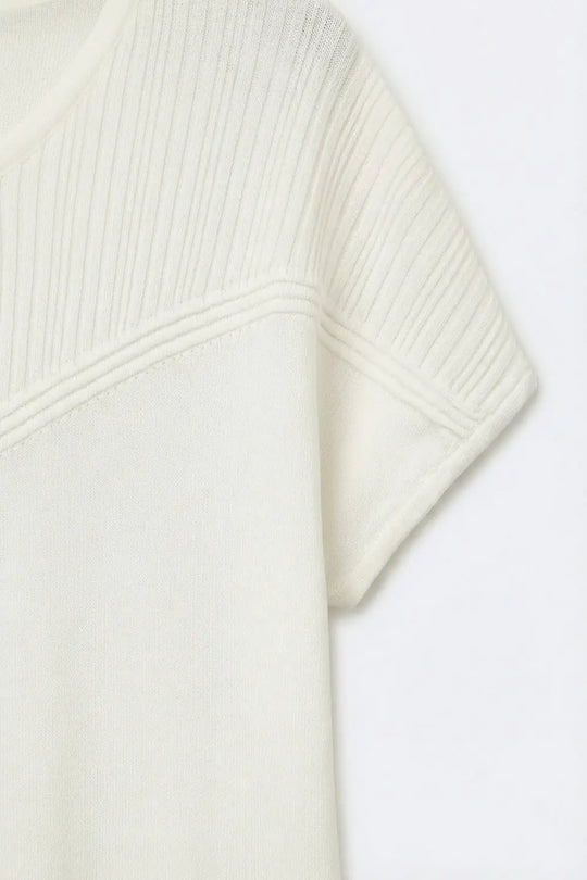 white Knit Short Sleeve sweater with Textured Detail - WHITE / ONE - Sweaters