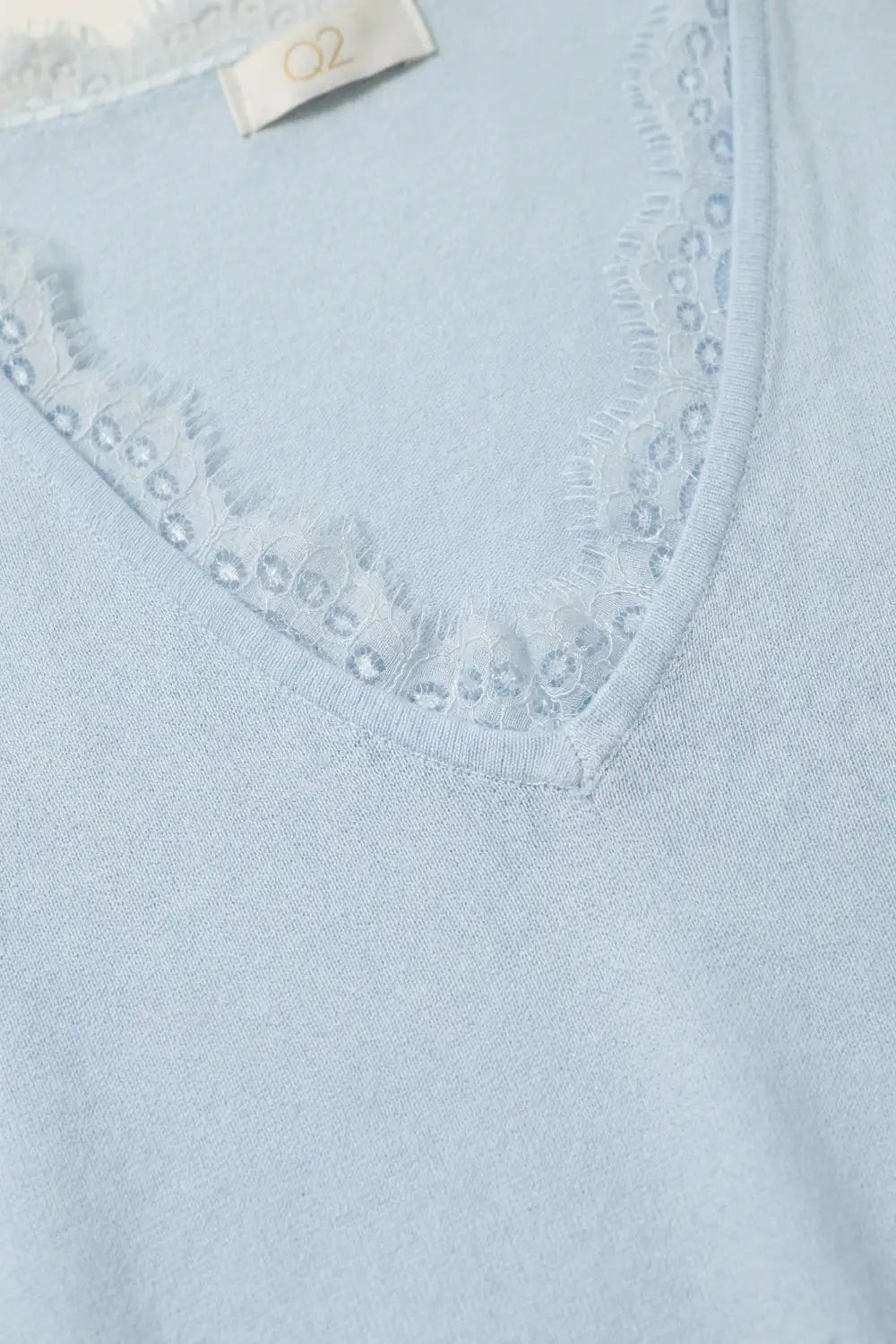 Fine and soft knit sweater with V-neck and lace trim in baby blue - BLUE / ONE - Sweaters