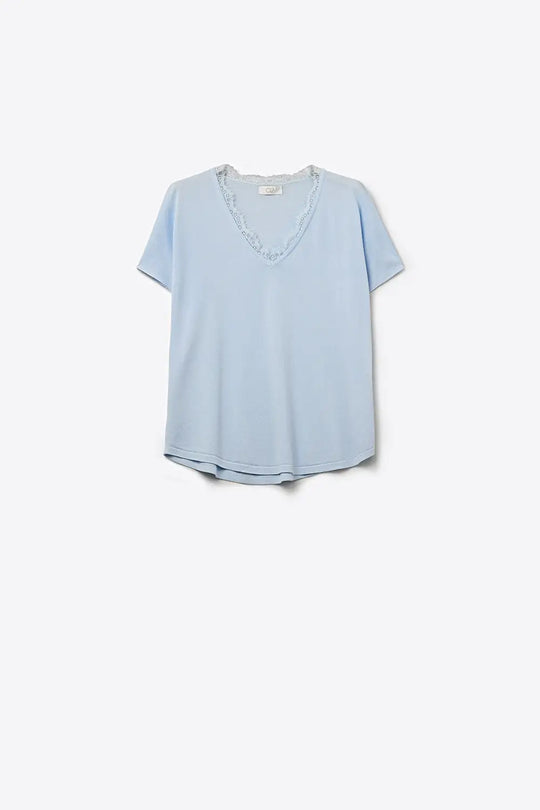 Fine and soft knit sweater with V-neck and lace trim in baby blue - BLUE / ONE - Sweaters