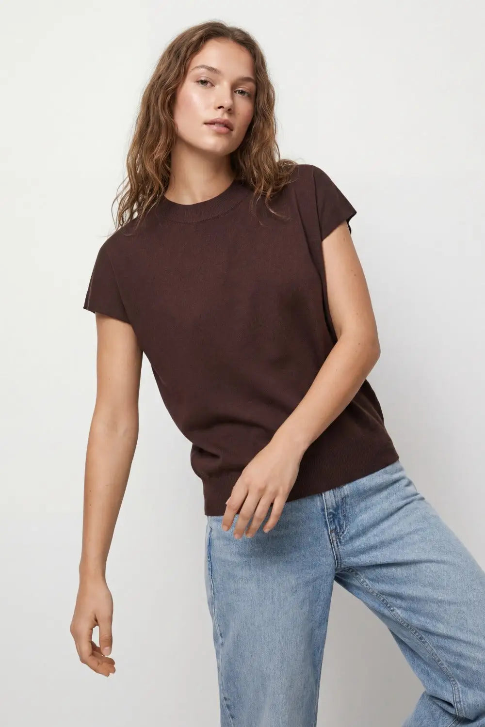 Brown turtleneck sweater with fitted short sleeves - BROWN / ONE - Sweaters