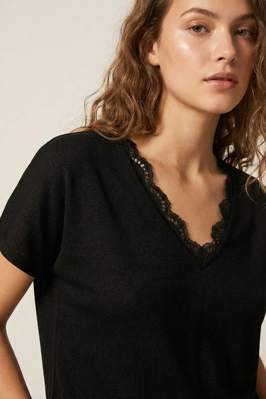Fine and soft knit sweater with V-neck and lace trim in black - BLACK / ONE - Sweaters