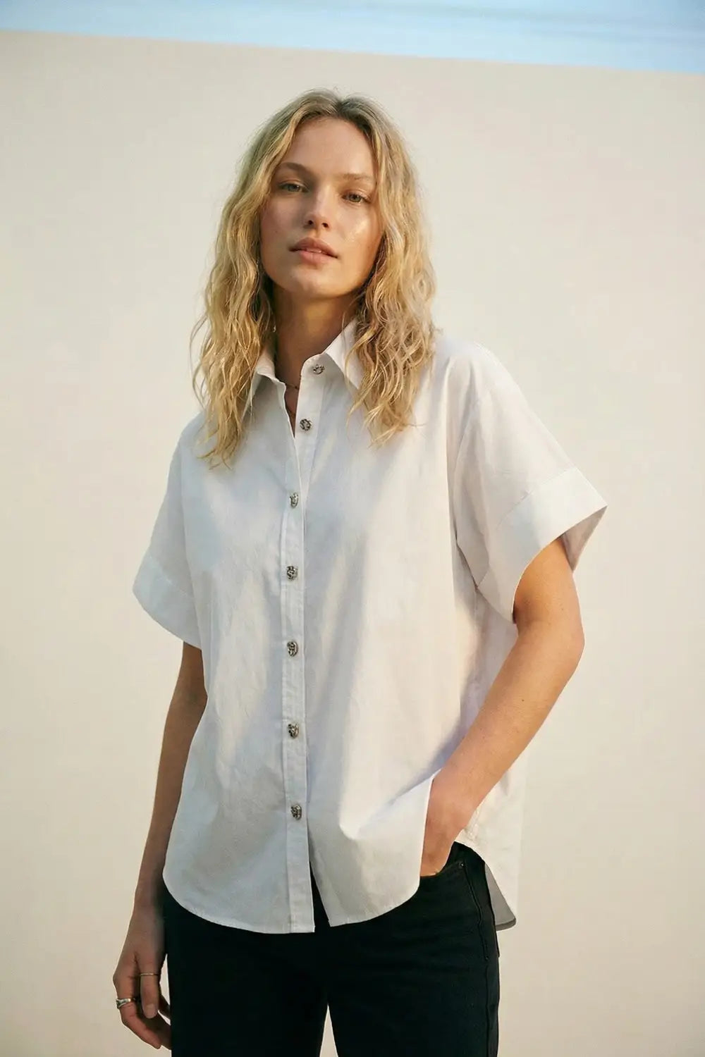 White Short-Sleeve Kimono Shirt with silver buttons - WHITE / ONE - Shirts
