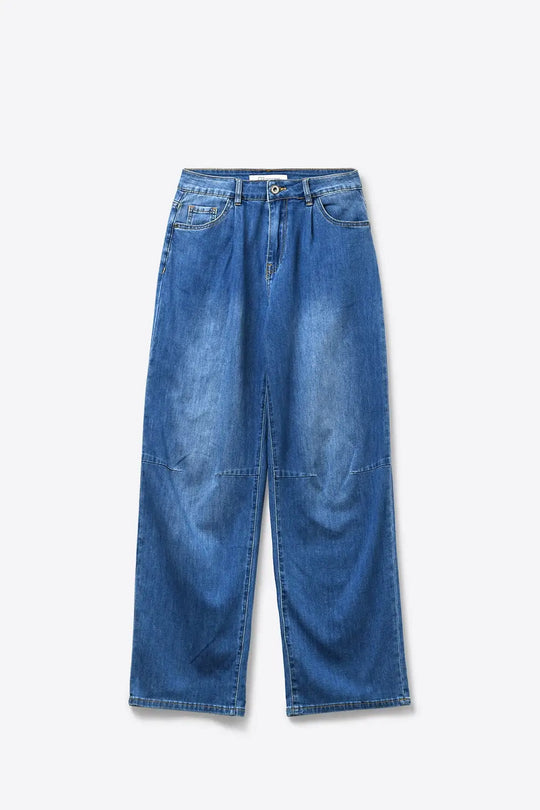 Lightweight Denim Wide-Leg Jeans with Curved Seam Detail