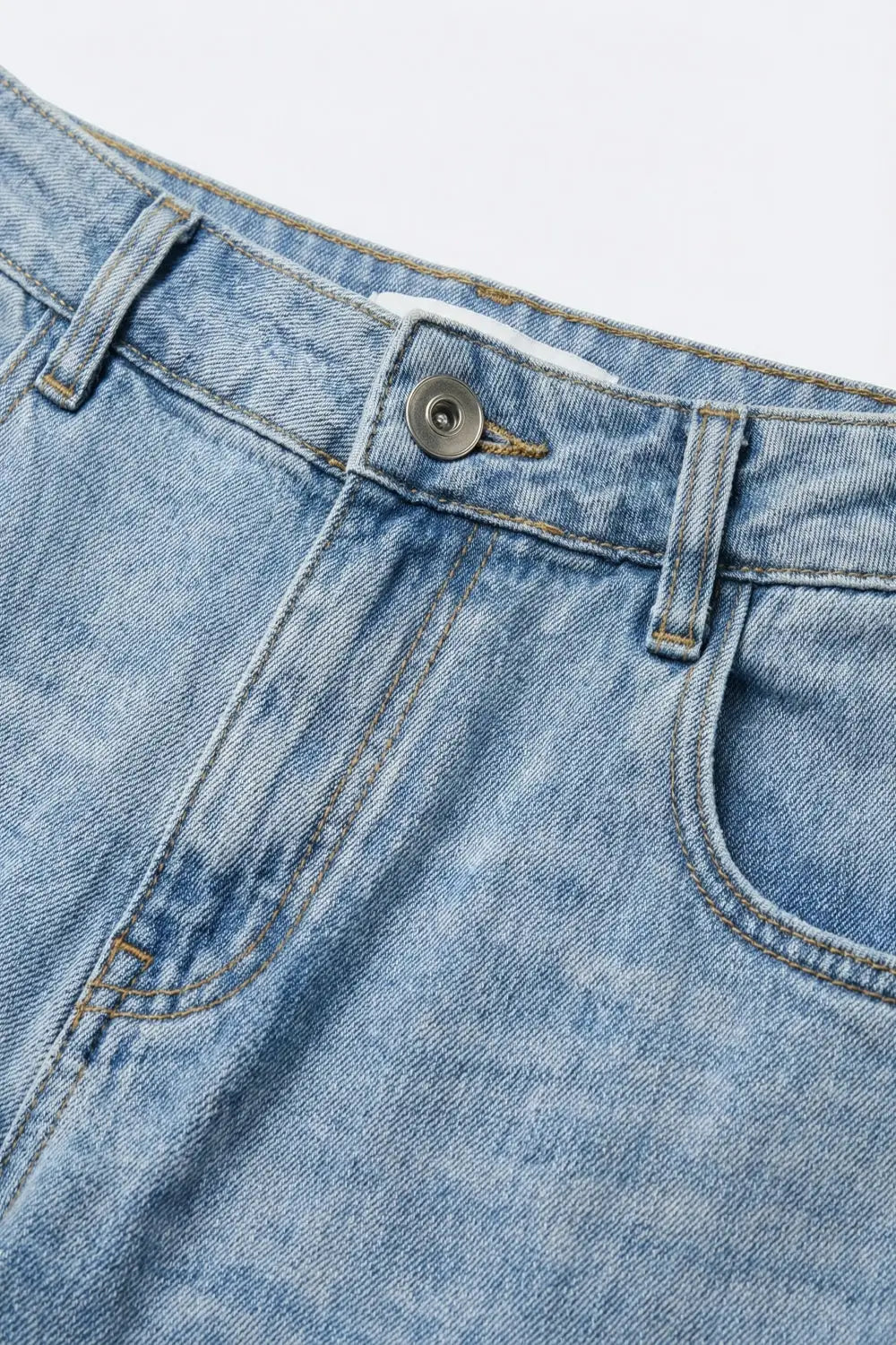 Light Wash Straight Leg Stretch Jeans With Rolled Hem