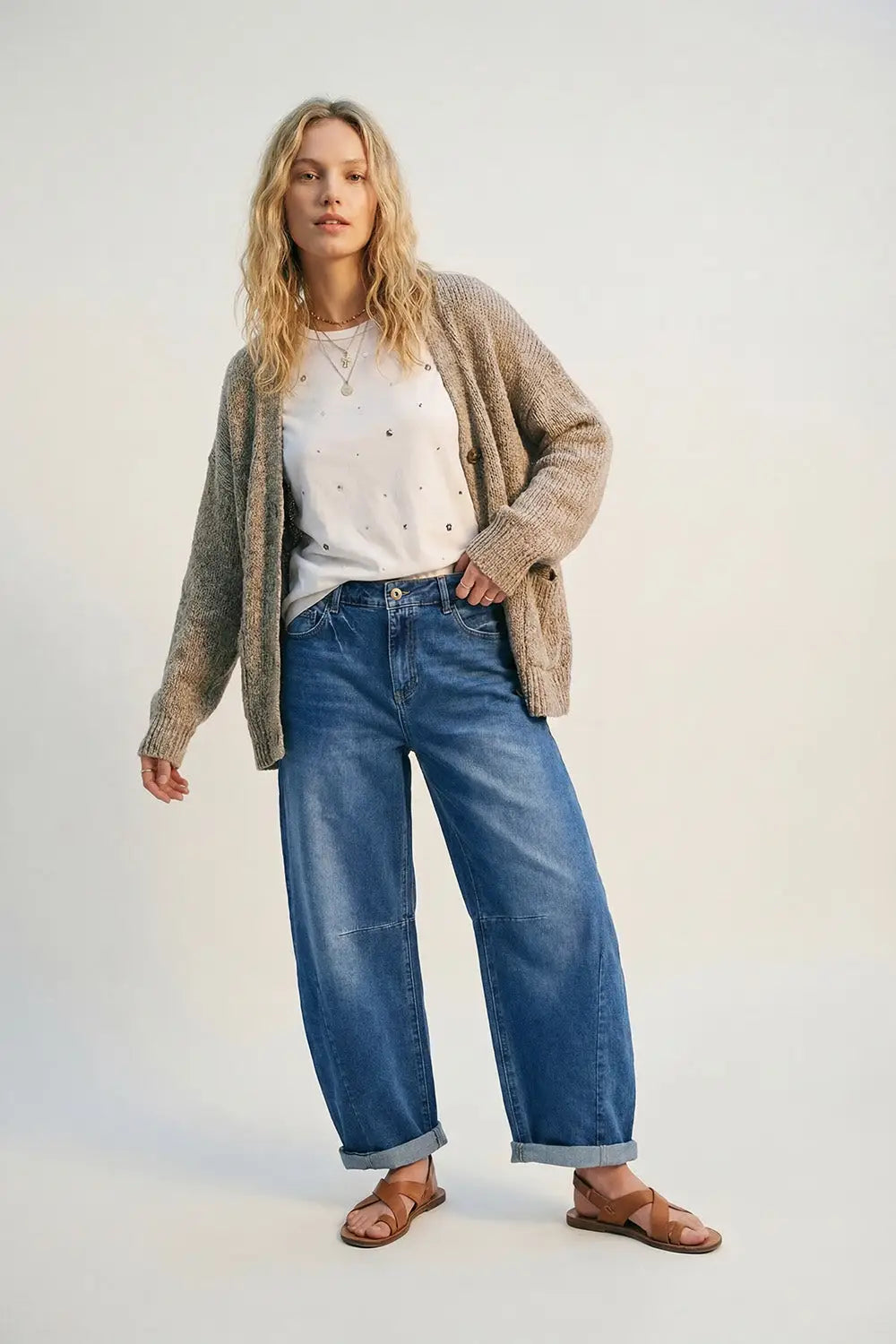 medium wash Barrel jeans with knee seam detail