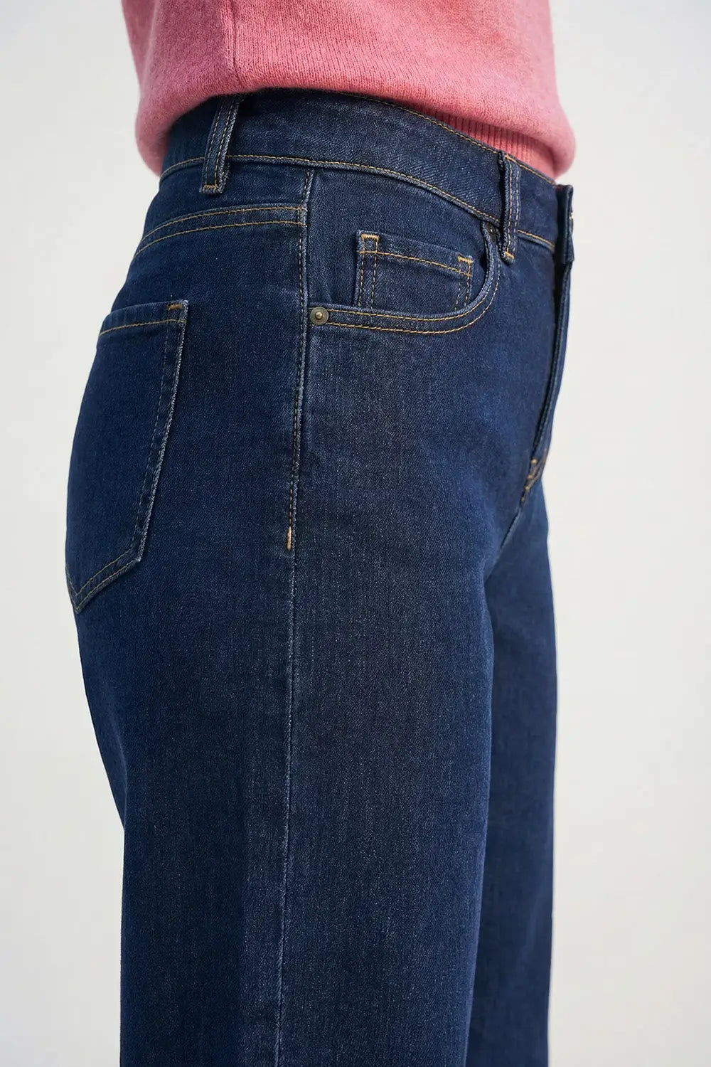 Dark Wash Wide-Leg Denim Jeans with Cuffed Hem