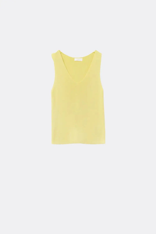 Yelow sleeveless fine knitted top With V-Neck - YELLOW / ONE - Sweaters