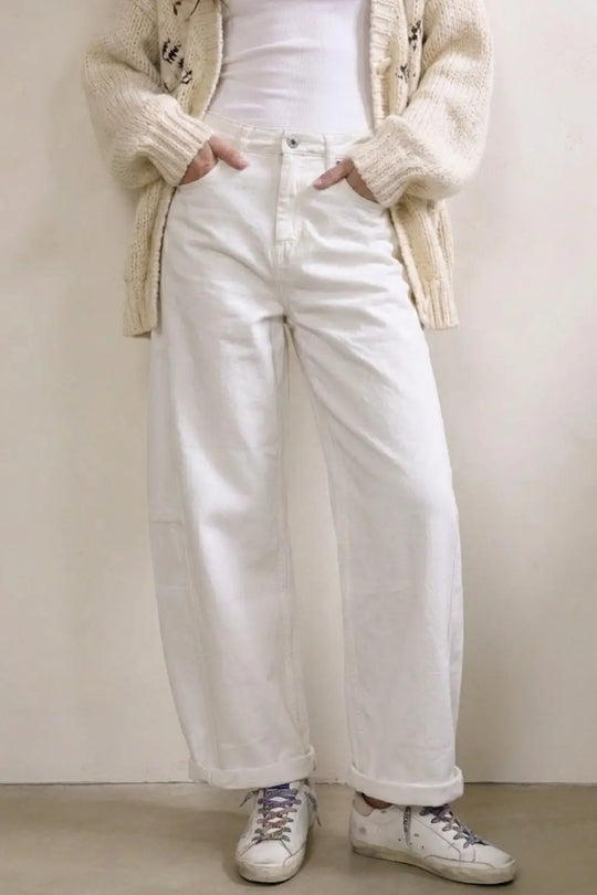 White Relaxed Fit Casual Wide-Leg Pants in Barrel Style - Colored Jeans