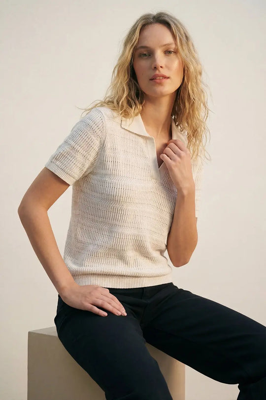 White polo shirt with short sleeves and open knit pattern - Sweaters