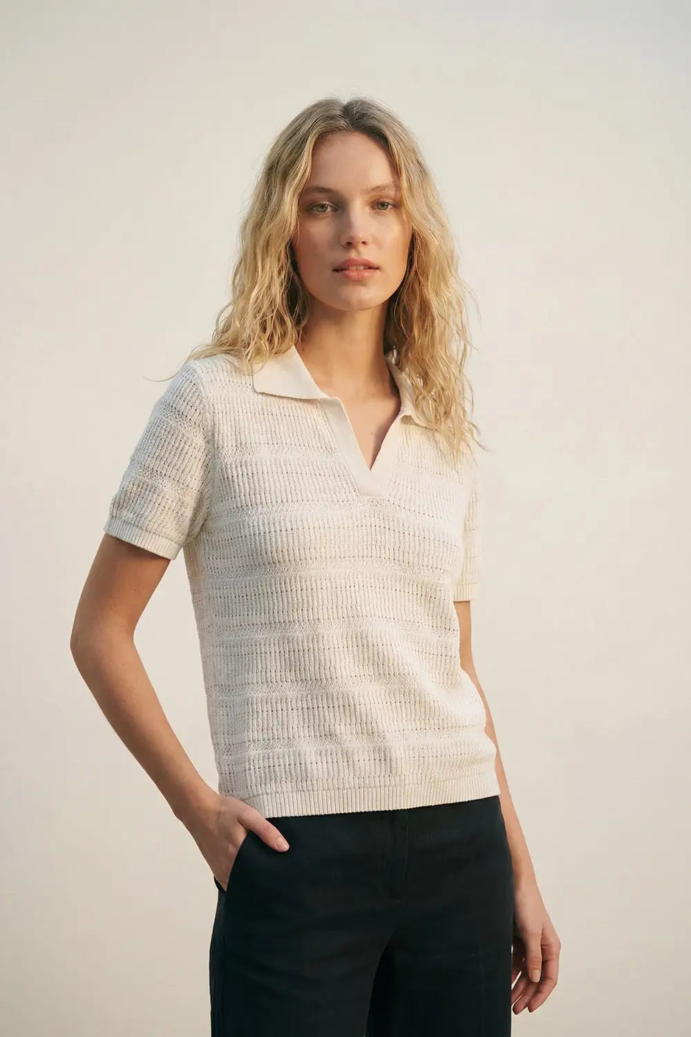 White polo shirt with short sleeves and open knit pattern - Sweaters