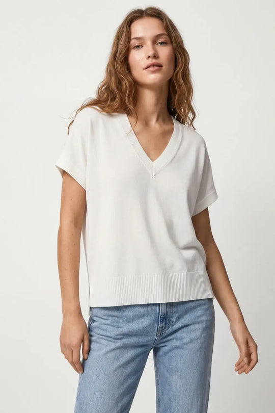 V-Neck Short Sleeve fine Knit sweater in white color - WHITE / ONE - Sweaters