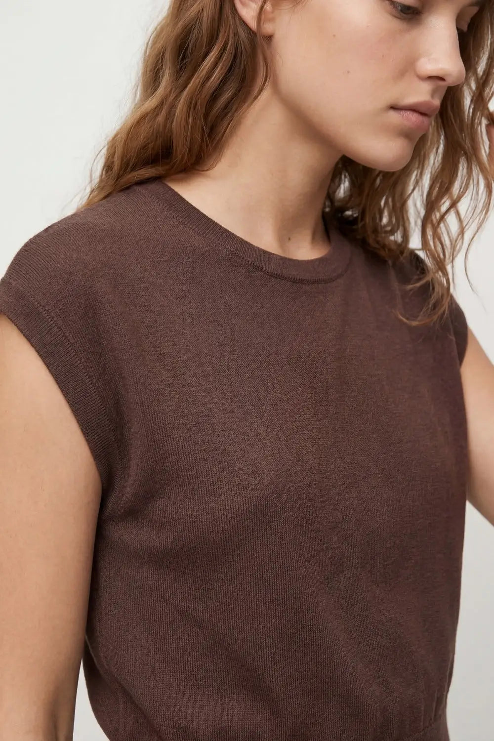 Lightweight Knit sweater with Wide Ribbed Waistband in brown - BROWN / ONE - Sweaters