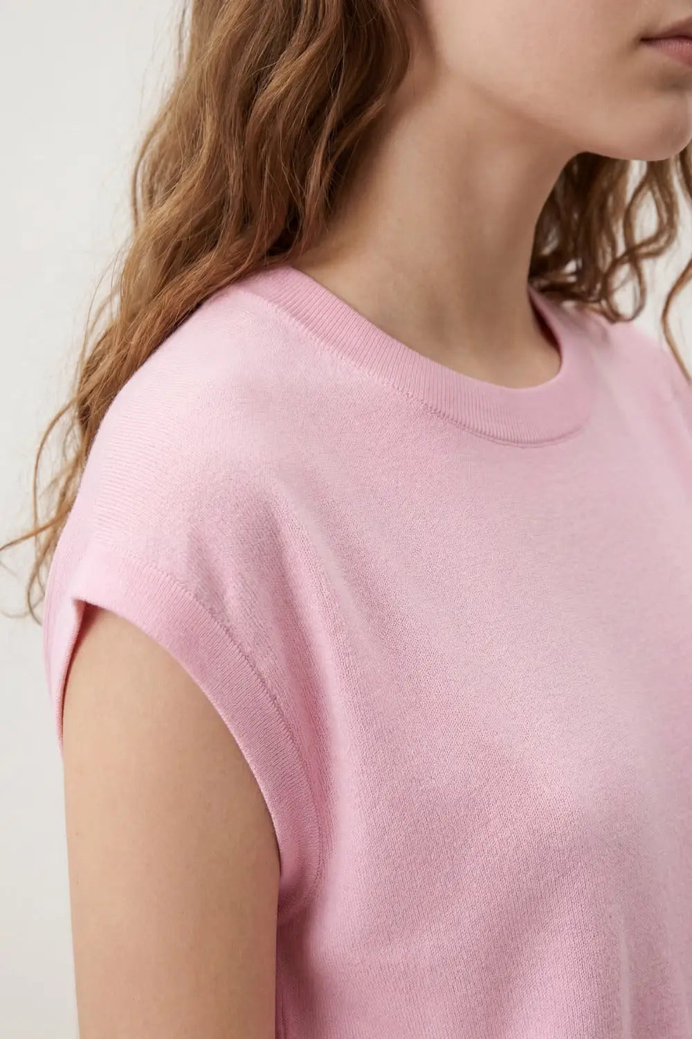 Lightweight Knit sweater with Wide Ribbed Waistband in pink - PINK / ONE - Sweaters