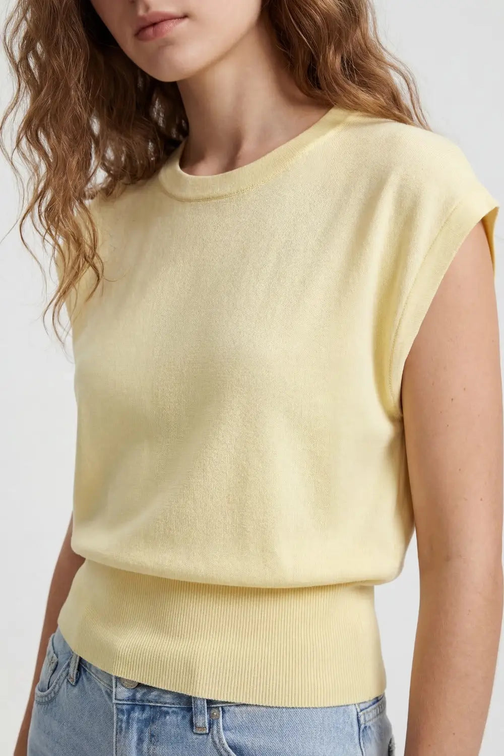 Lightweight Knit sweater with Wide Ribbed Waistband in yellow - YELLOW / ONE - Sweaters