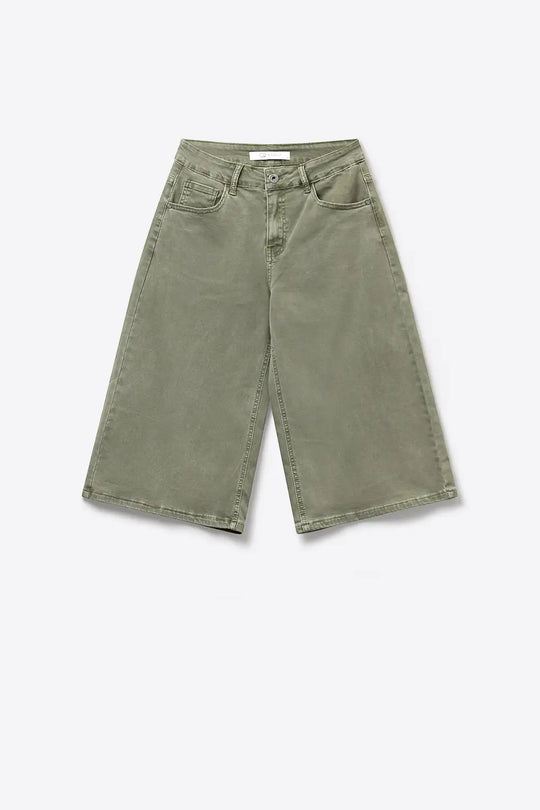 Olive Green Wide-Leg Cropped Denim bermuda Shorts - Pants