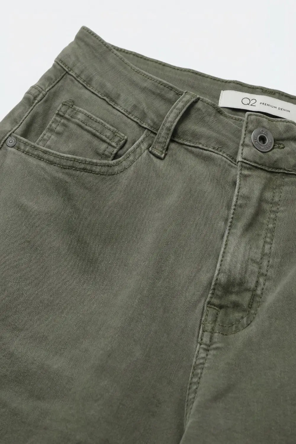 Olive Green Wide-Leg Cropped Denim bermuda Shorts - Pants