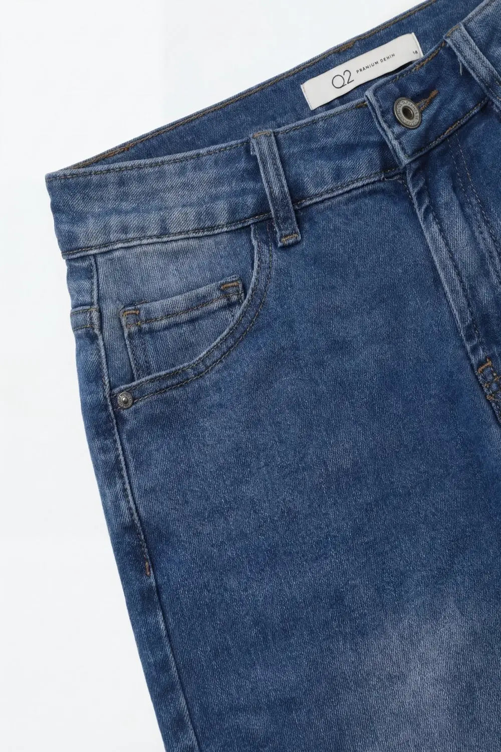 Blue Relaxed Fit Light Wash barrel Jeans with side stitching