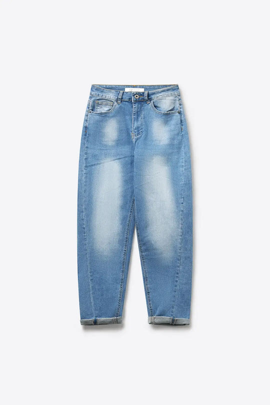 Light Blue Denim mom style Fit Jeans in ankle Length